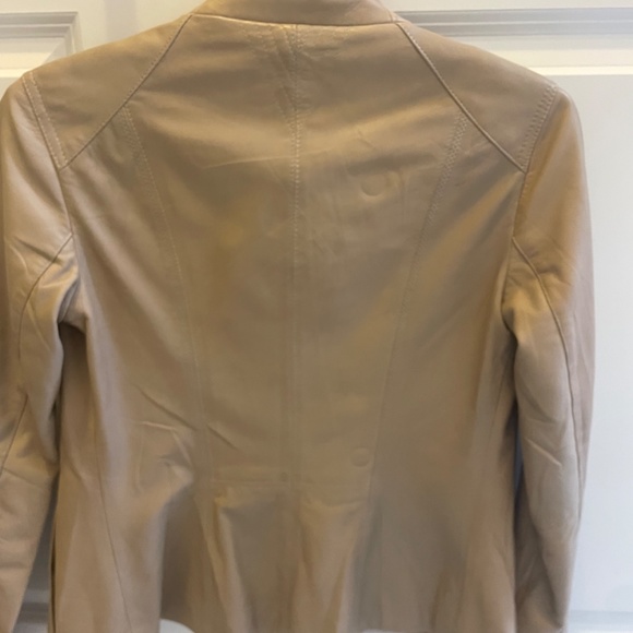 Danier leather lamb skin jacket - Picture 3 of 3